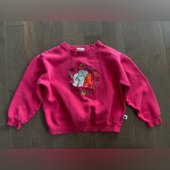 Rainforest cafe‎ sweater size small - Picture 1 of 3